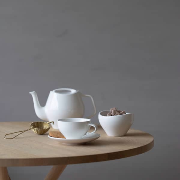 Architectmade-FJ-Essence-Porcelain-Tea-Set-Denmark-Finn-Juhl