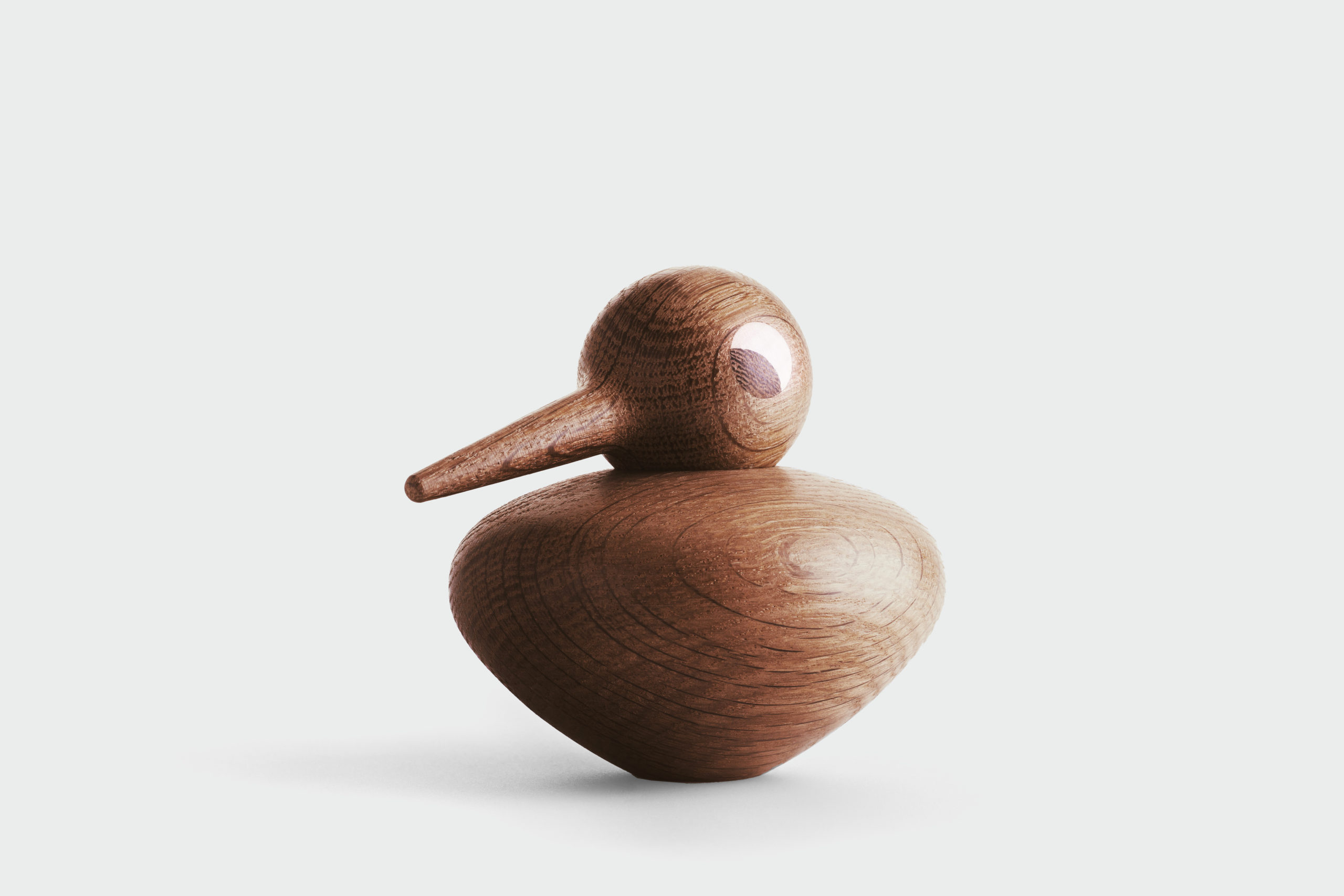 https://architectmade.com/wp-content/uploads/2021/03/Architectmade-Bird-Chubby-Natural-Oak-Kristian-Vedel-1-scaled.jpg